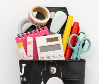 「ネオバターロール」と「からあげクン」のほんものそっくりな付録が付いた書籍が1月に発売_021