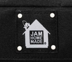 「ネオバターロール」と「からあげクン」のほんものそっくりな付録が付いた書籍が1月に発売_030