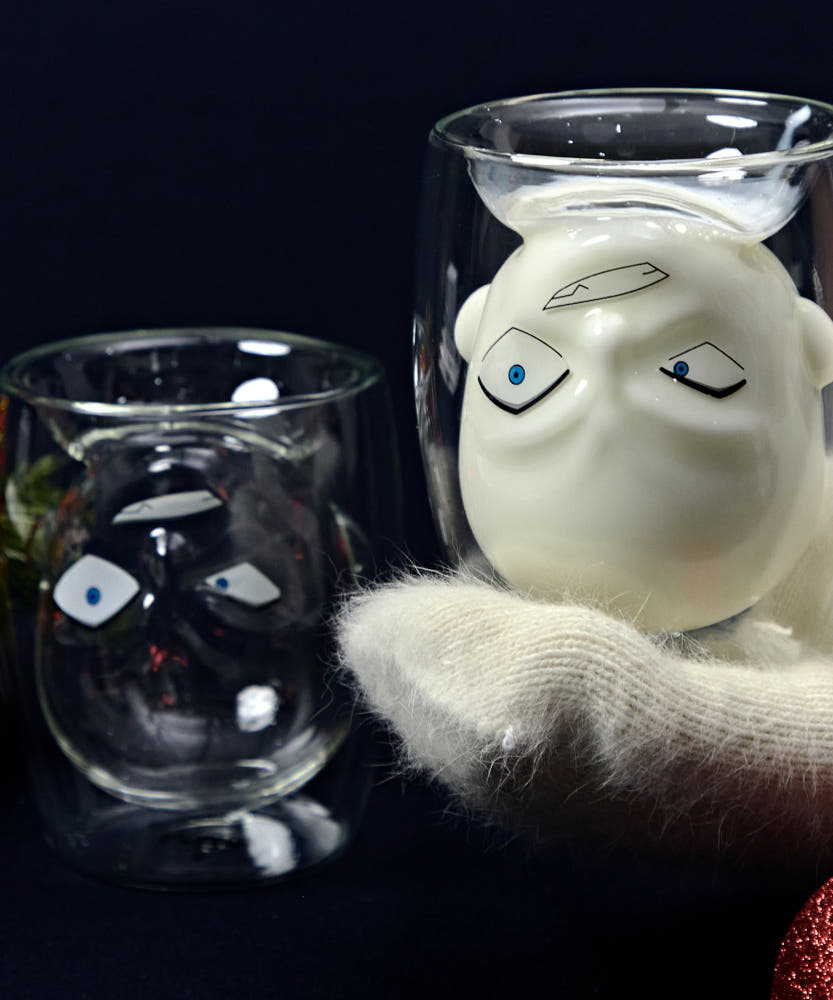 『名探偵コナン』でおなじみの「犯人」が逆さまグラスになって登場_004