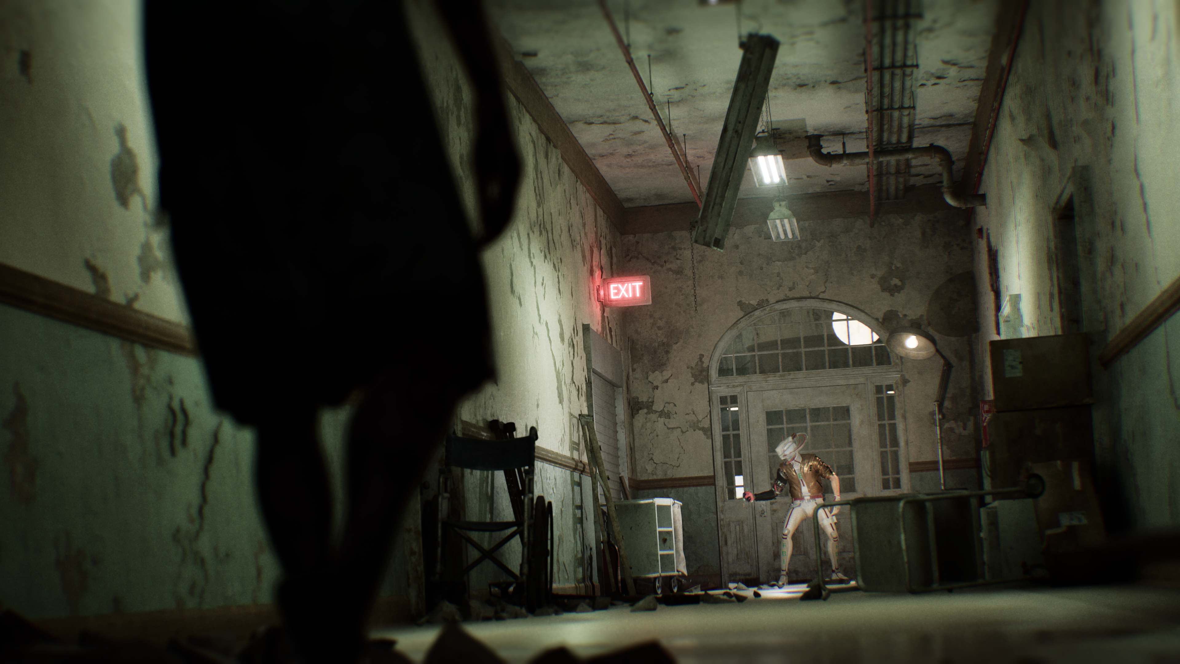 『ROMEO IS A DEAD MAN』が本日2月11日に発売開始_008