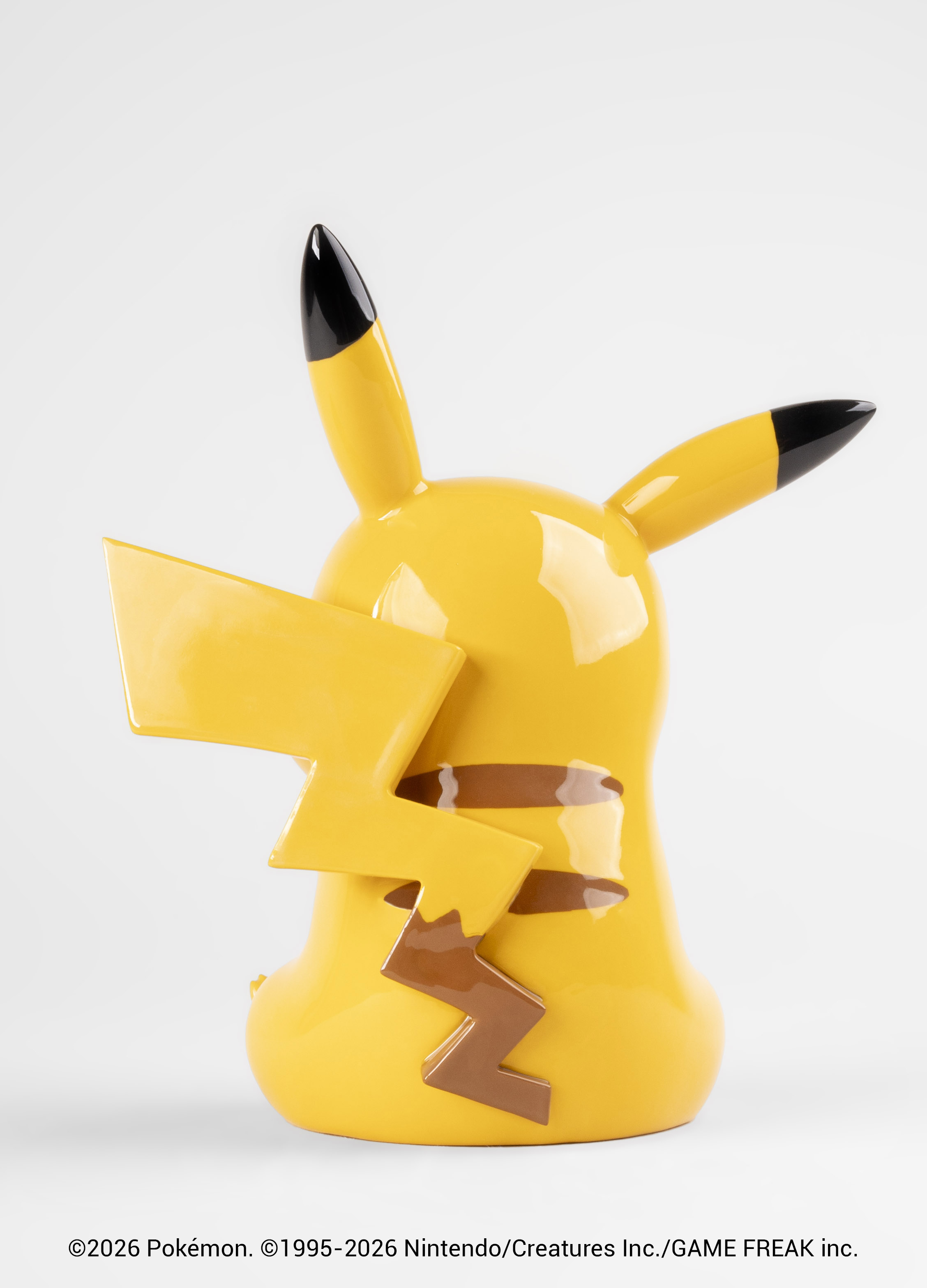 『ポケモン』×「リヤドロ」のコラボで、100万円の「ピカチュウ&イーブイ」磁器作品が予約販売を開始
_009