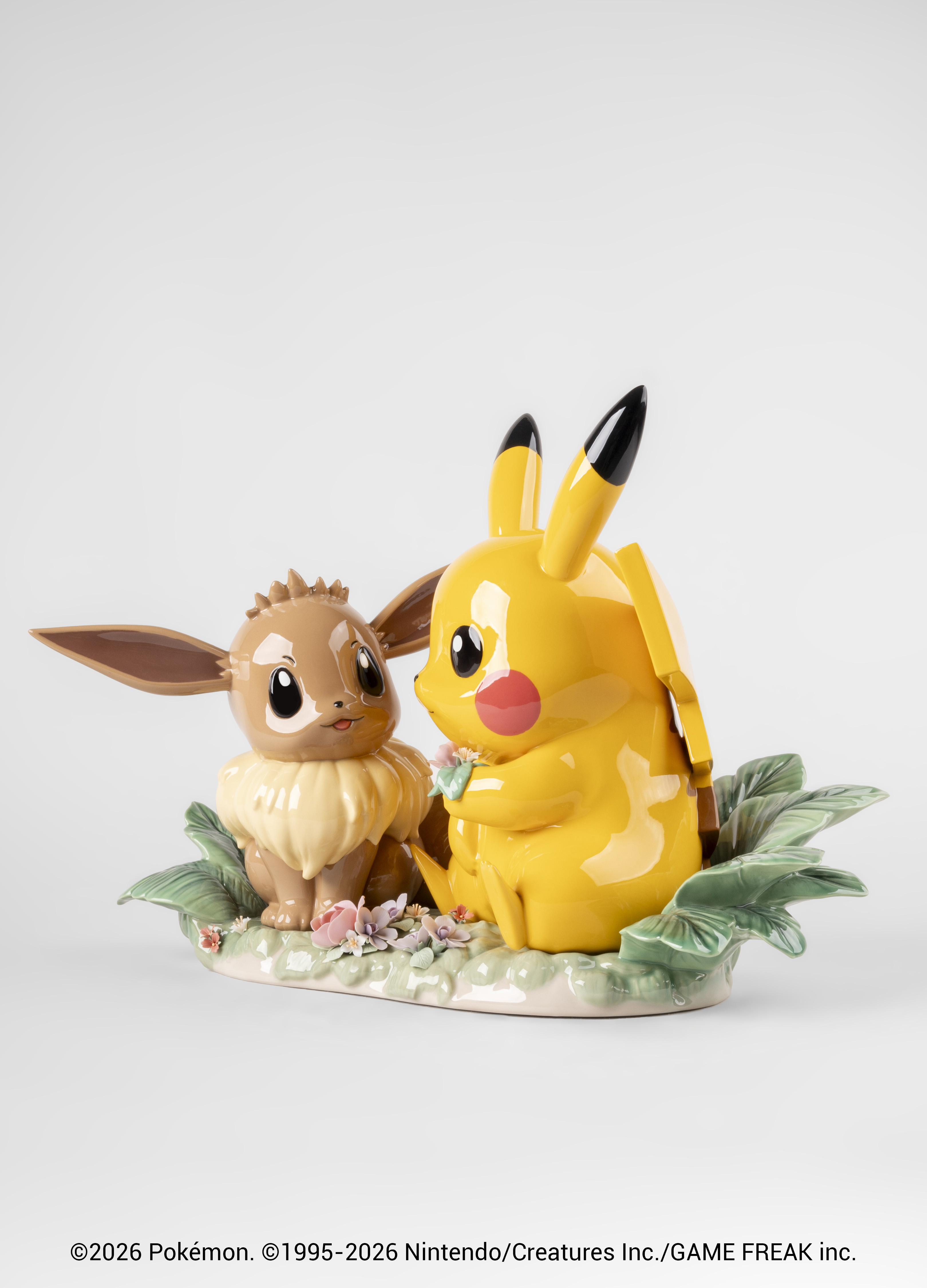 『ポケモン』×「リヤドロ」のコラボで、100万円の「ピカチュウ&イーブイ」磁器作品が予約販売を開始
_011