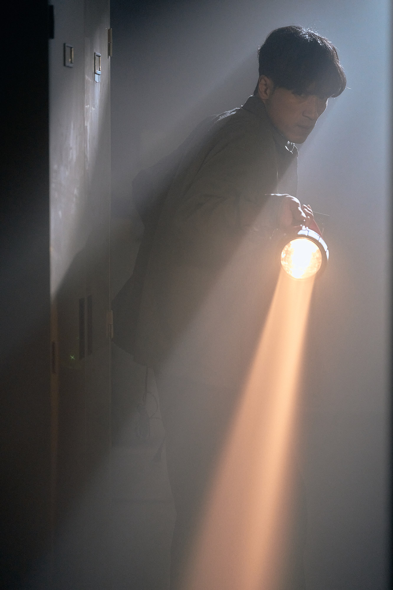 『深夜放送』がオリジナルドラマ化、本日よりDMMショート独占で配信開始。チラズアートのホラーゲームが実写ドラマに_008