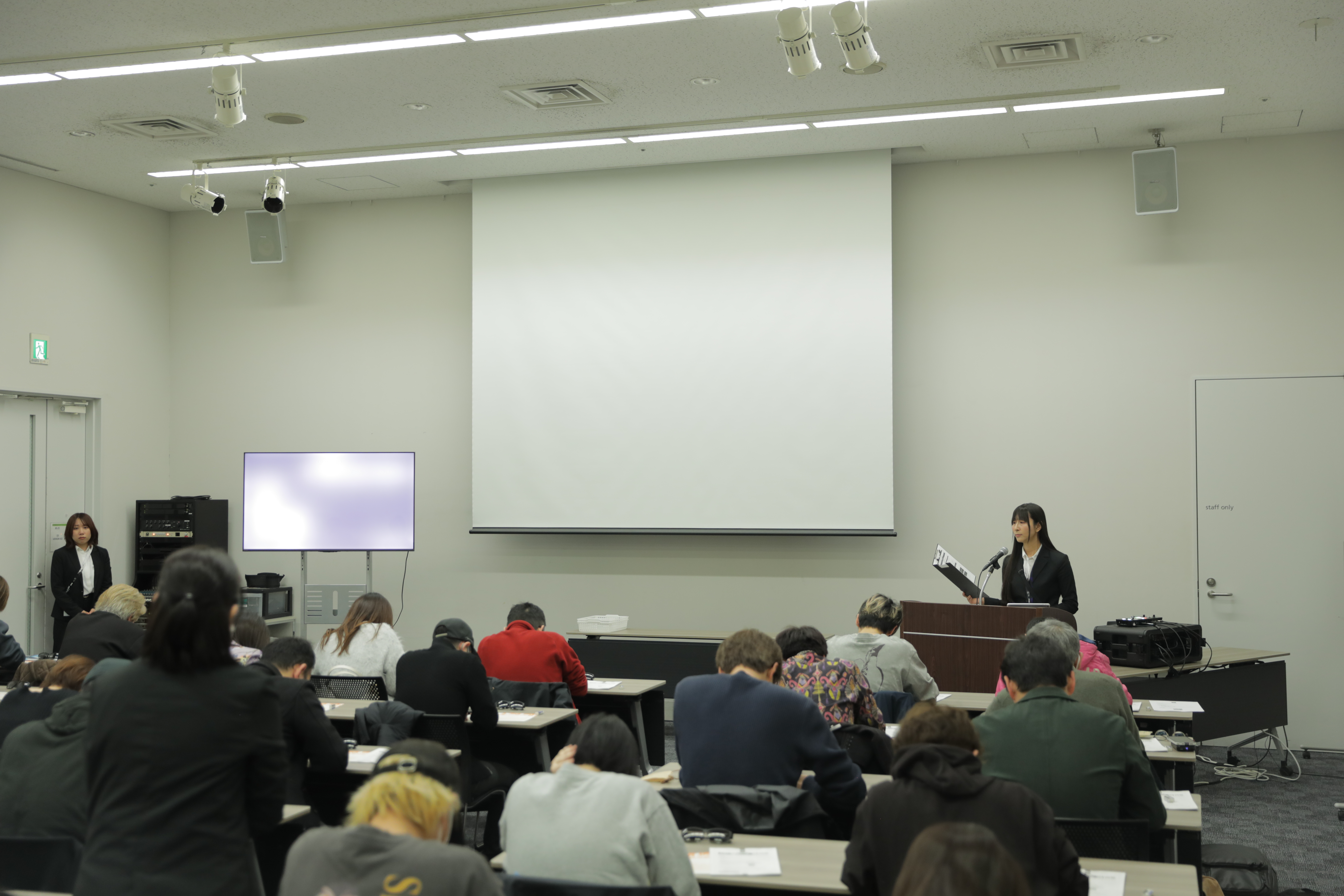 都市伝説解体・センター試験先行体験レポート。会場にはセンター長の廻屋も登場、模擬試験の受験がおすすめ_004