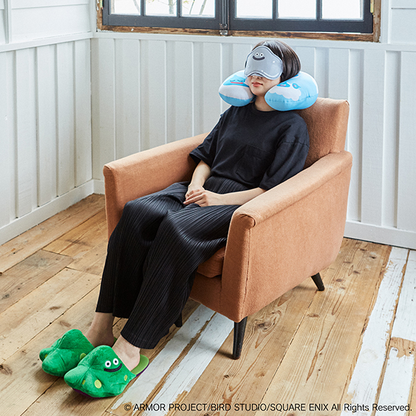 『ドラクエ』「バブルスライム」「はぐれメタル」「たまねぎスライム」のスリッパが販売中_004