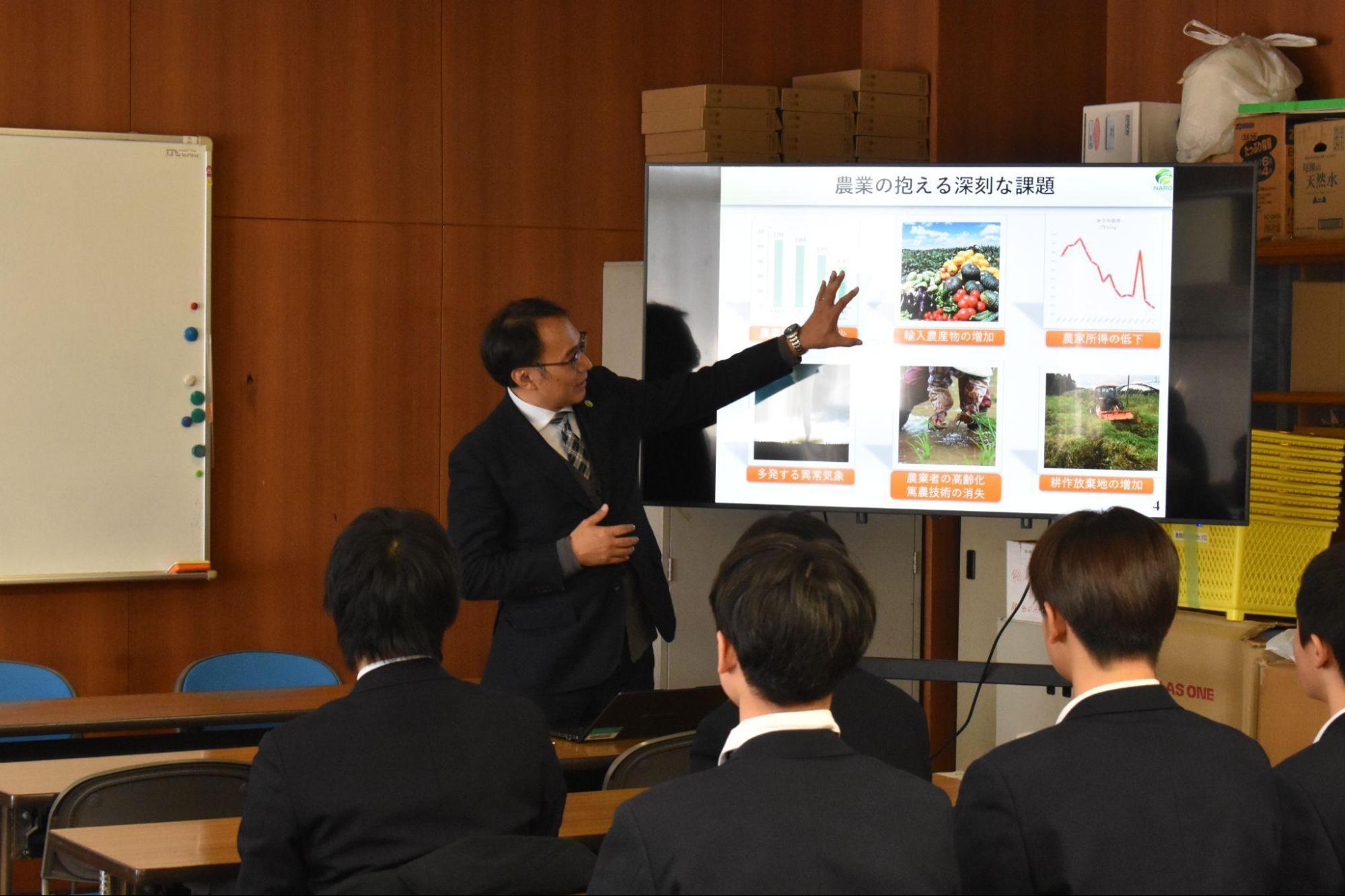 『ファーミングシミュレーター 25』都立農産高等学校・特別授業レポート_008