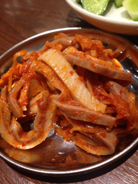 チャット入力で進む文字だけRPG『サーガ&シーカー』は、プレイヤーの「あらゆる入力」に応えてくれる！文章生成AIの紡ぐ物語に、神の力で介入しまくろう_007