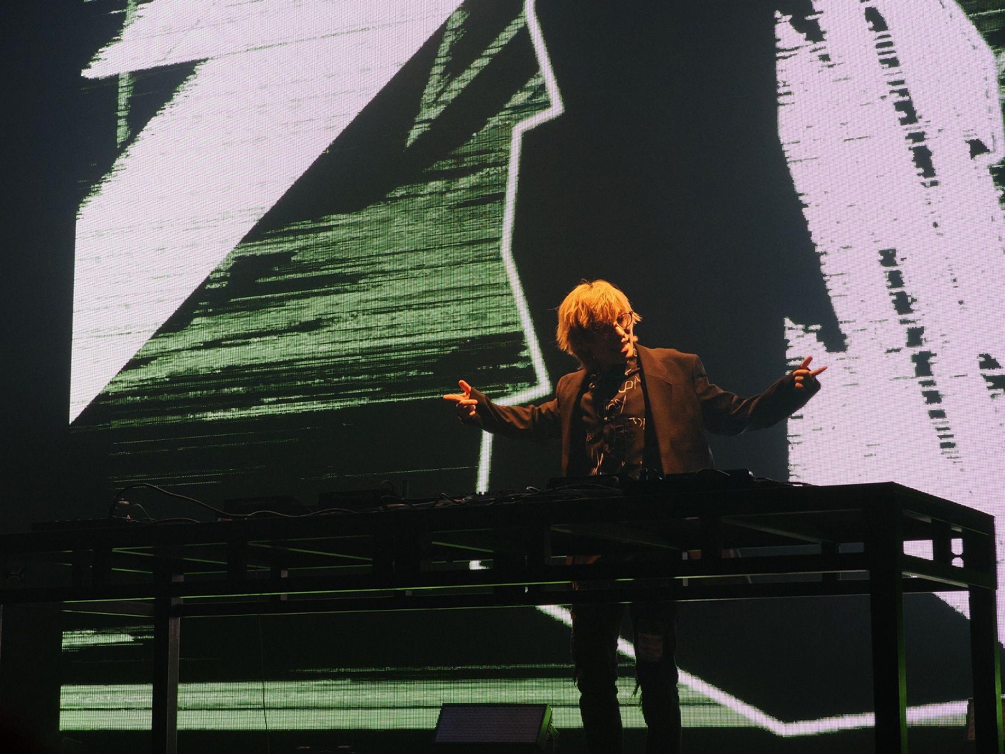 『ゼンゼロ』のライブ、ゲームのイベントじゃなかった。完全にDJイベントだった。_001