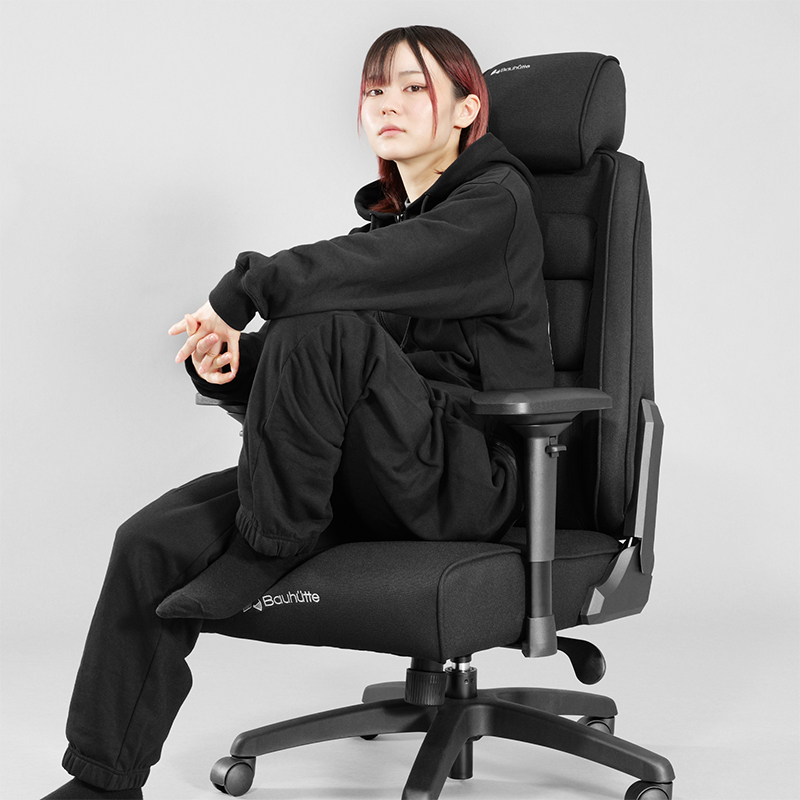 バウヒュッテの「ゲーミング着る毛布」に通年仕様の全身スウェットが登場_007