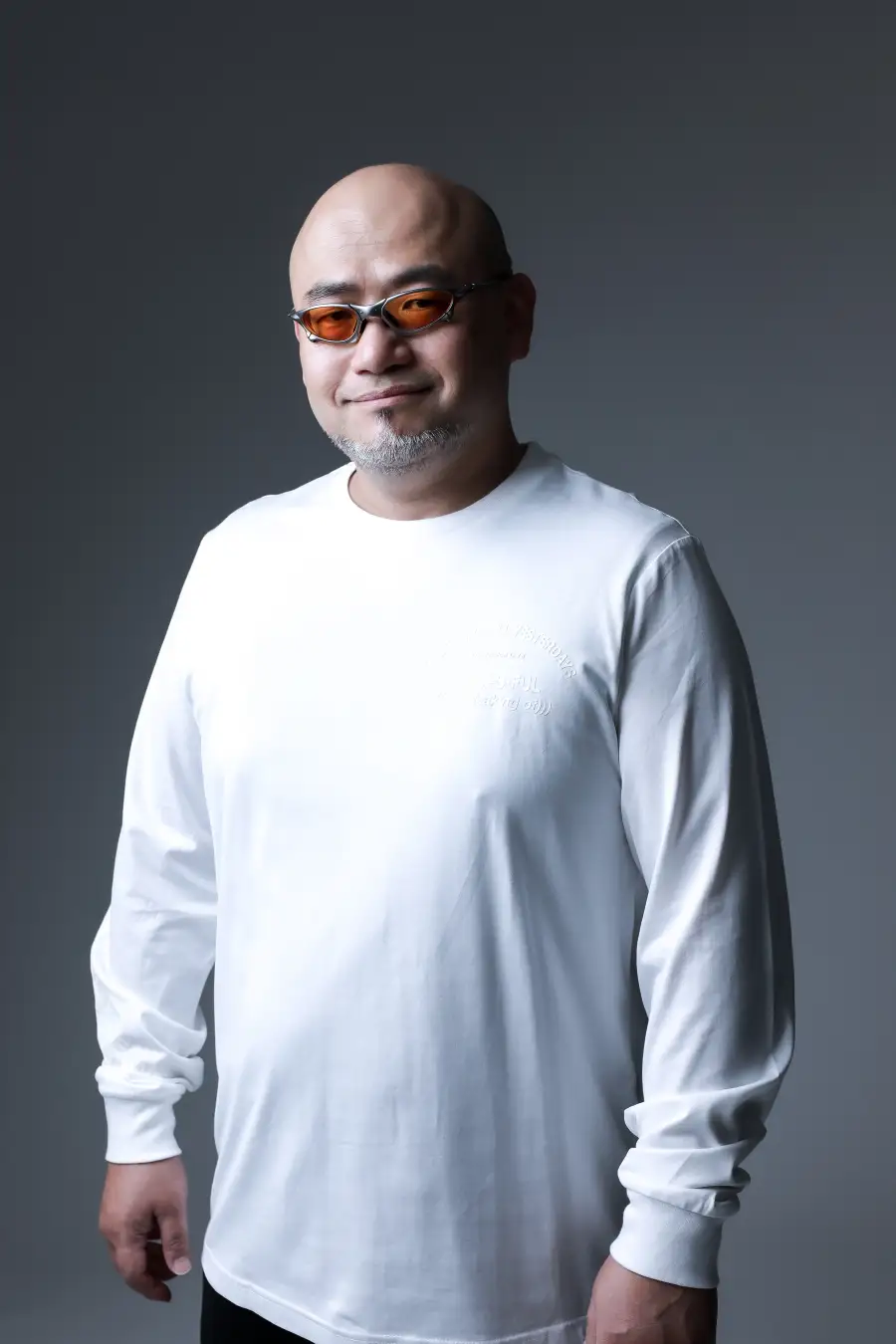 『大神』『ベヨネッタ』『デビルメイクライ』などの神谷英樹氏に迫る書籍が発売。数百点もの設定画を収録
_012