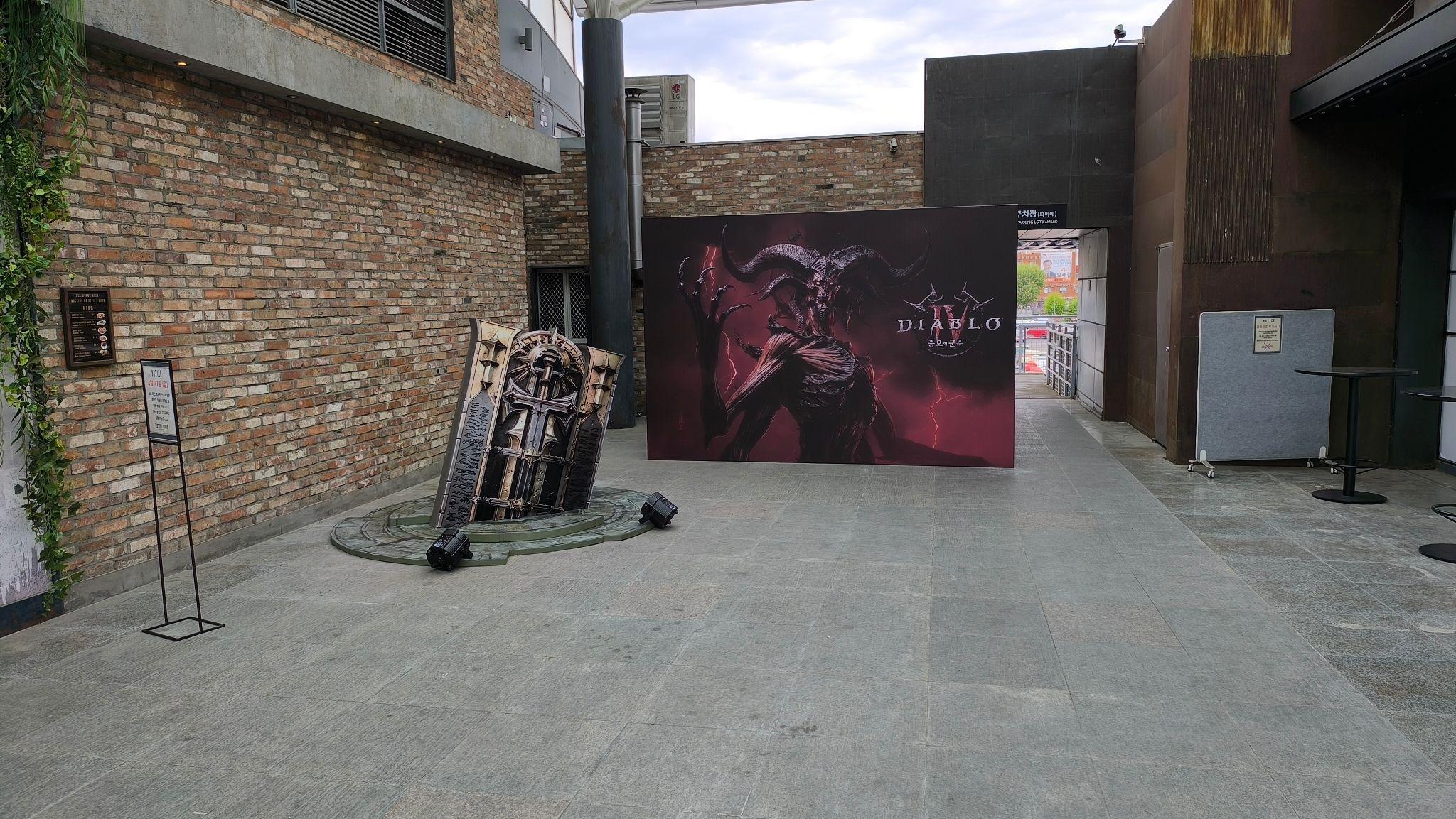 『ディアブロ Ⅳ』イベントレポート：やりたい放題すぎるコラボフードと開発者インタビュー_031