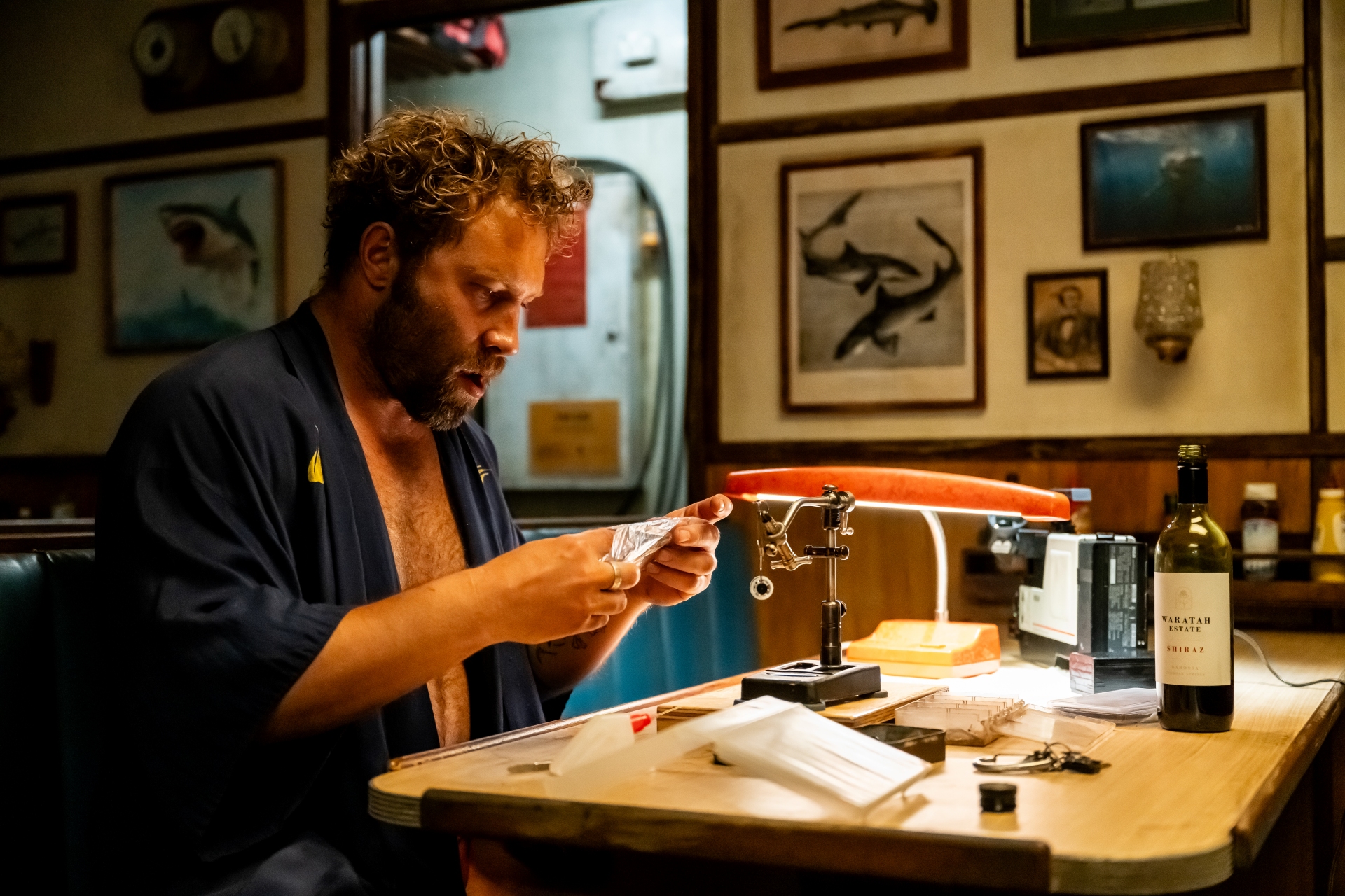 映画『デンジャラス・アニマルズ 絶望海域』の予告編とポスターが解禁_005