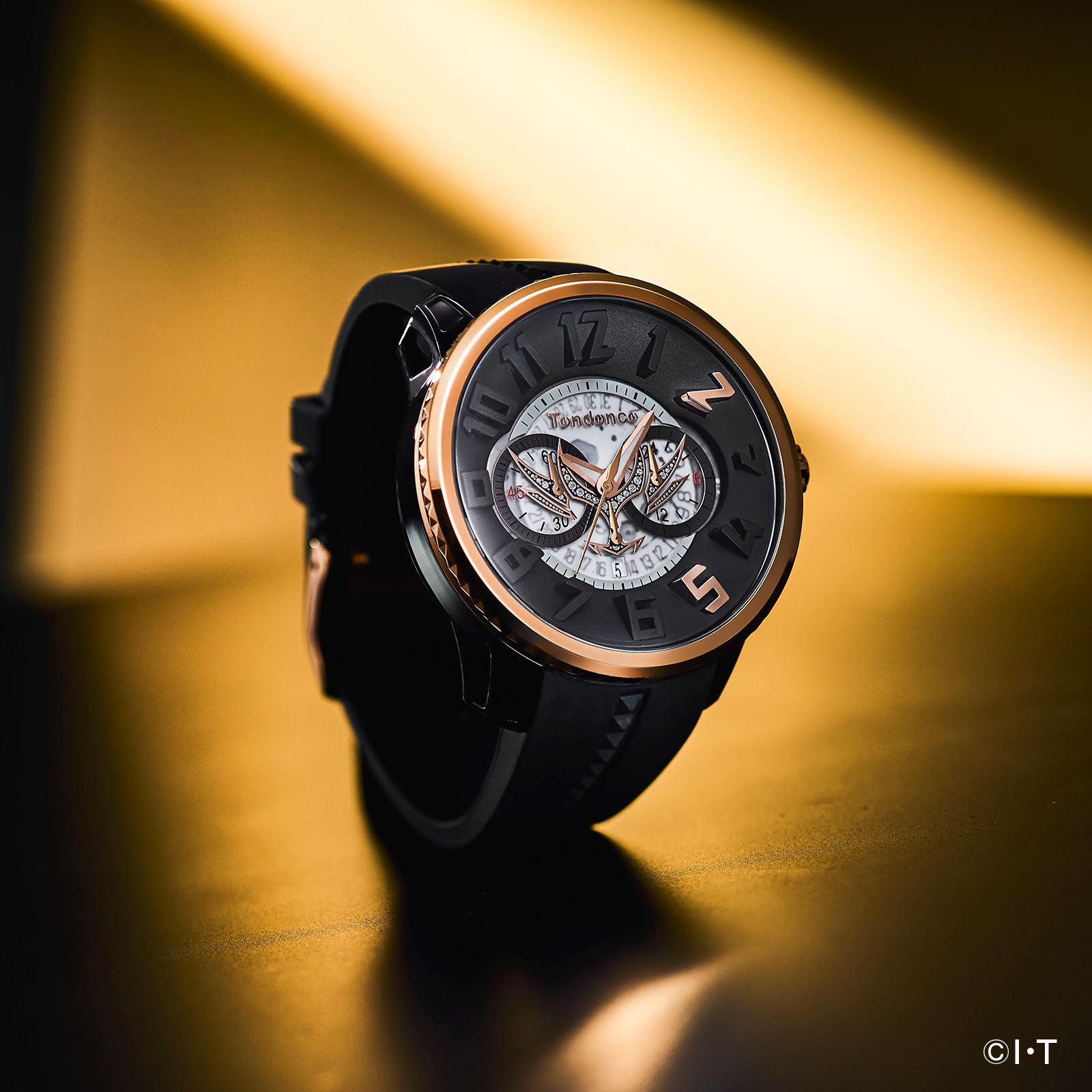 『仮面ライダーアギト』デザインの“腕時計”が予約スタート_006