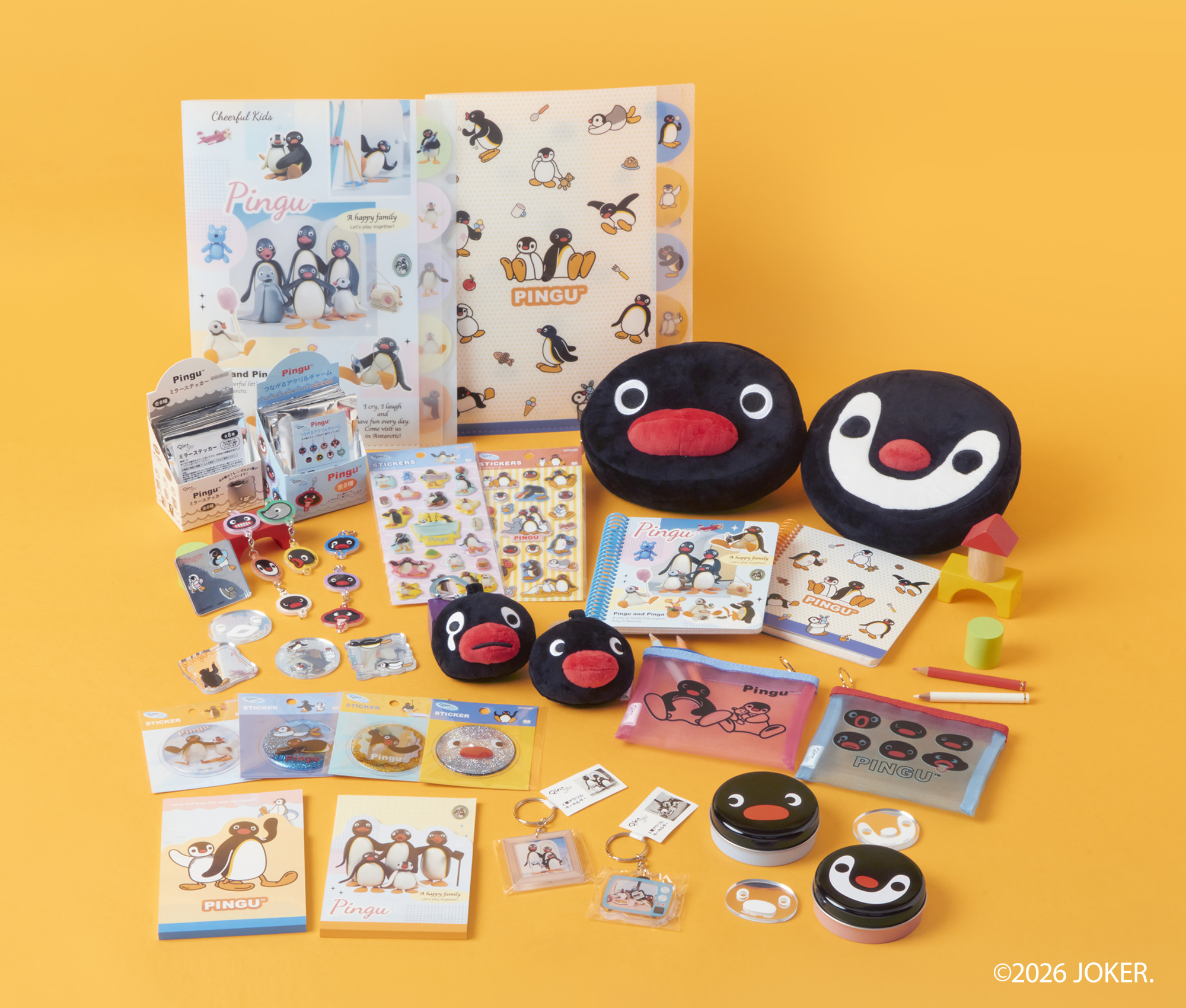 『ピングー』の文具雑貨が5月下旬に発売決定。ピングーやピンガの顔をかたどるポーチなど全12種のグッズ。“変顔”が集結したグッズも_001