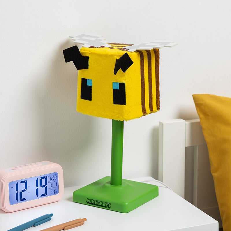 『マイクラ』“チキンジョッキー”が輝くフィギュアライトがブロック調でかわいい_003