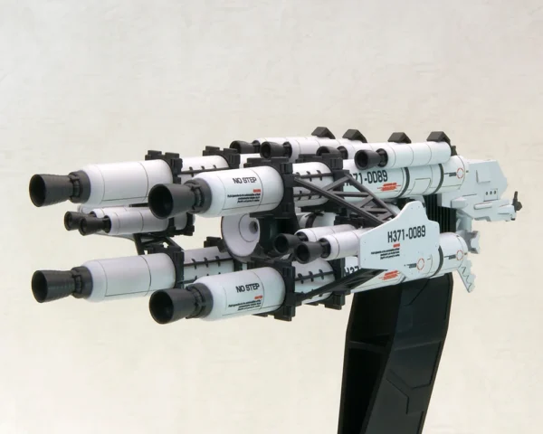 『アーマード・コア フォーアンサー 』より「ホワイト・グリント」のプラモデルが再生産決定
_002