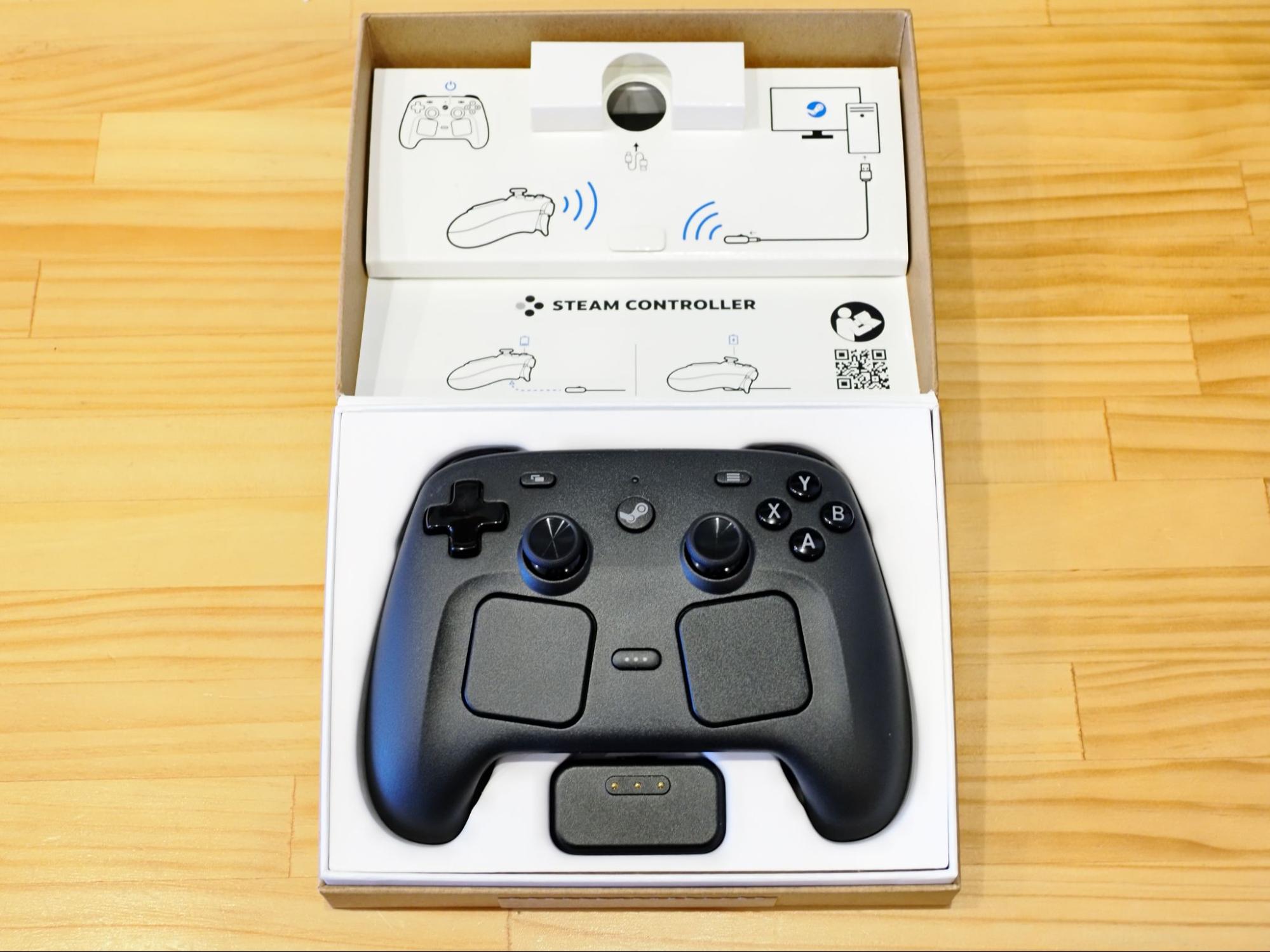 「Steam Controller」製品レビュー｜疑似キーマウ＆ボタン・スティック操作が融合したモンゴリアンコントローラー_004