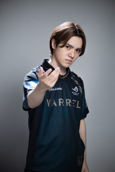 宇野昌磨さんがVARRELに加入決定_002