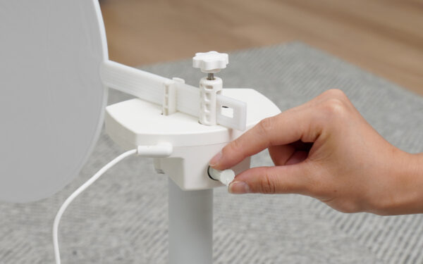 USBでパワフルにあおぐ「電動うちわ」がサンコーより発売_006