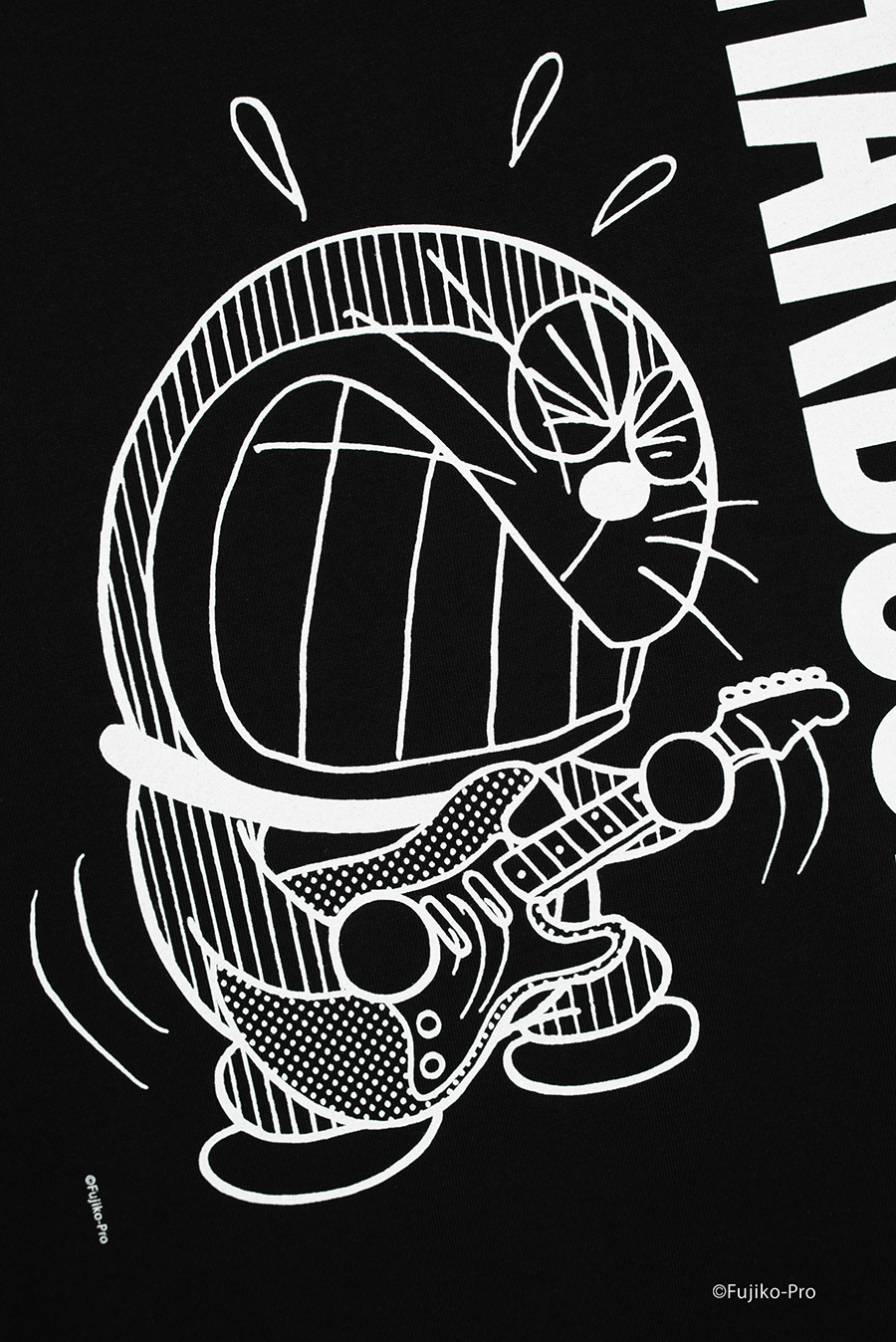 「ドラえもん」が“ギター”を掻き鳴らすTシャツが6月13日より順次発売_004