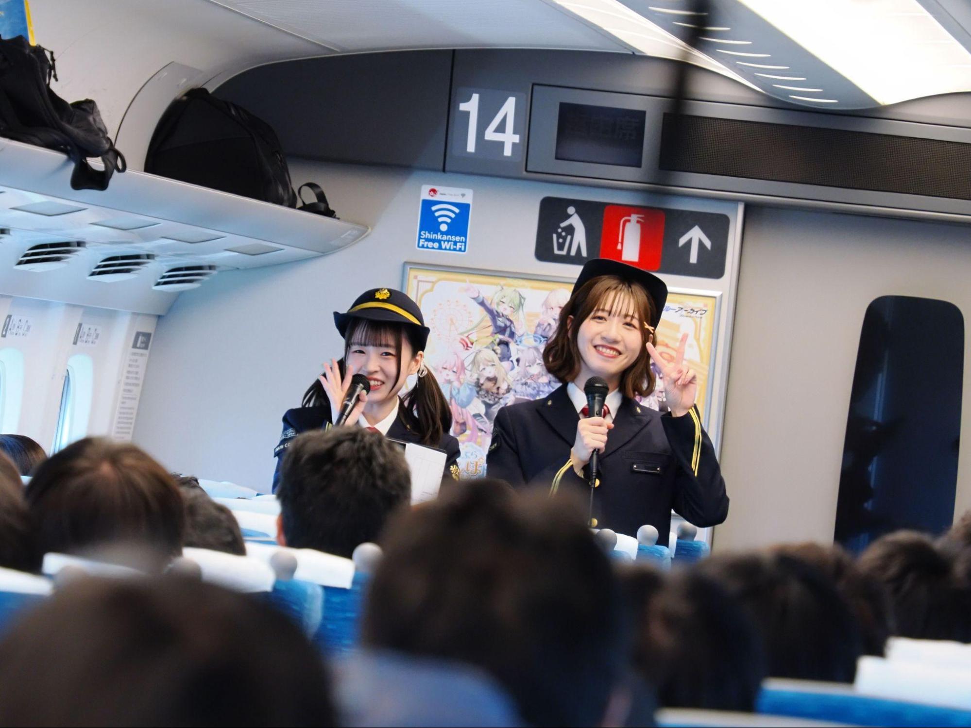 「ブルアカ新幹線」レポート:乗務員姿のキャスト陣と東京から名古屋へと向かう。最高すぎた旅の思い出を撮影してきたので見てくれないか_017