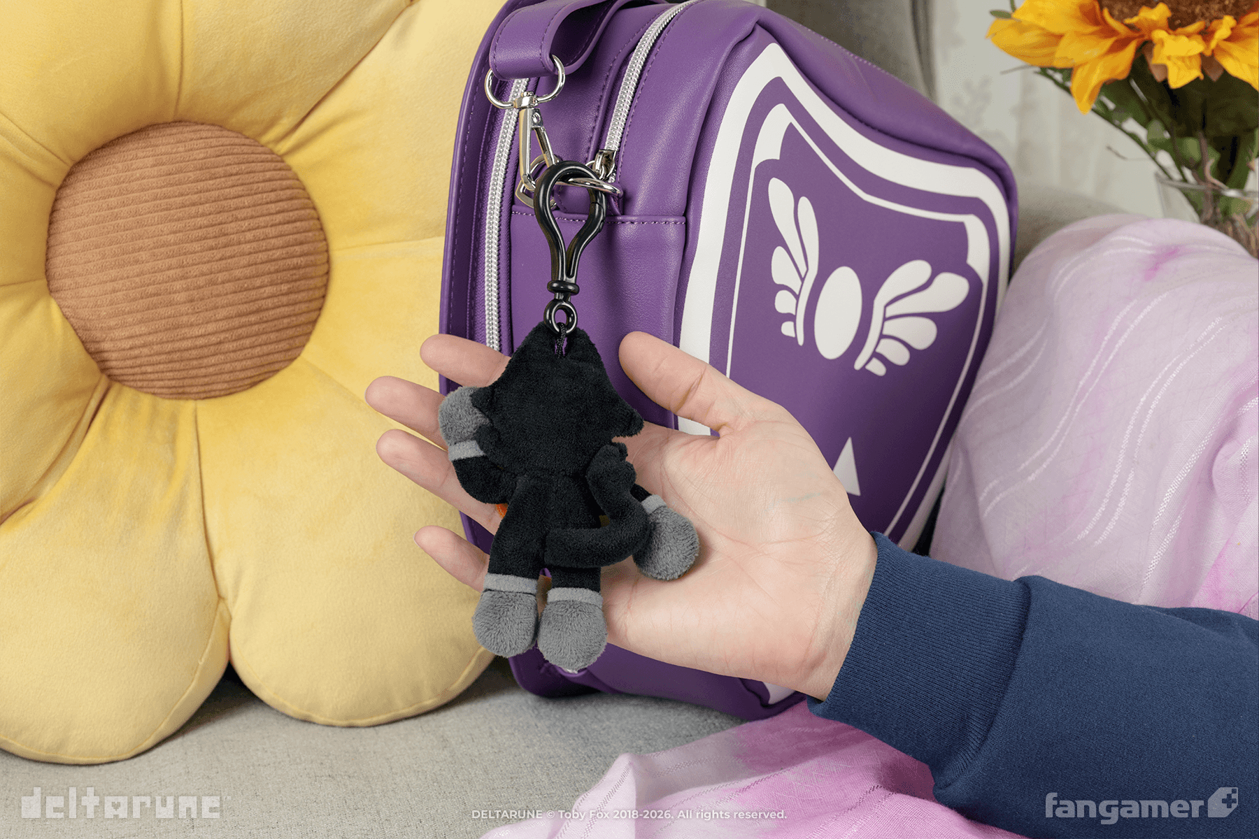 『DELTARUNE』“ウォータークーラー”のキーホルダーやレコードなど新グッズ3点が発売_029
