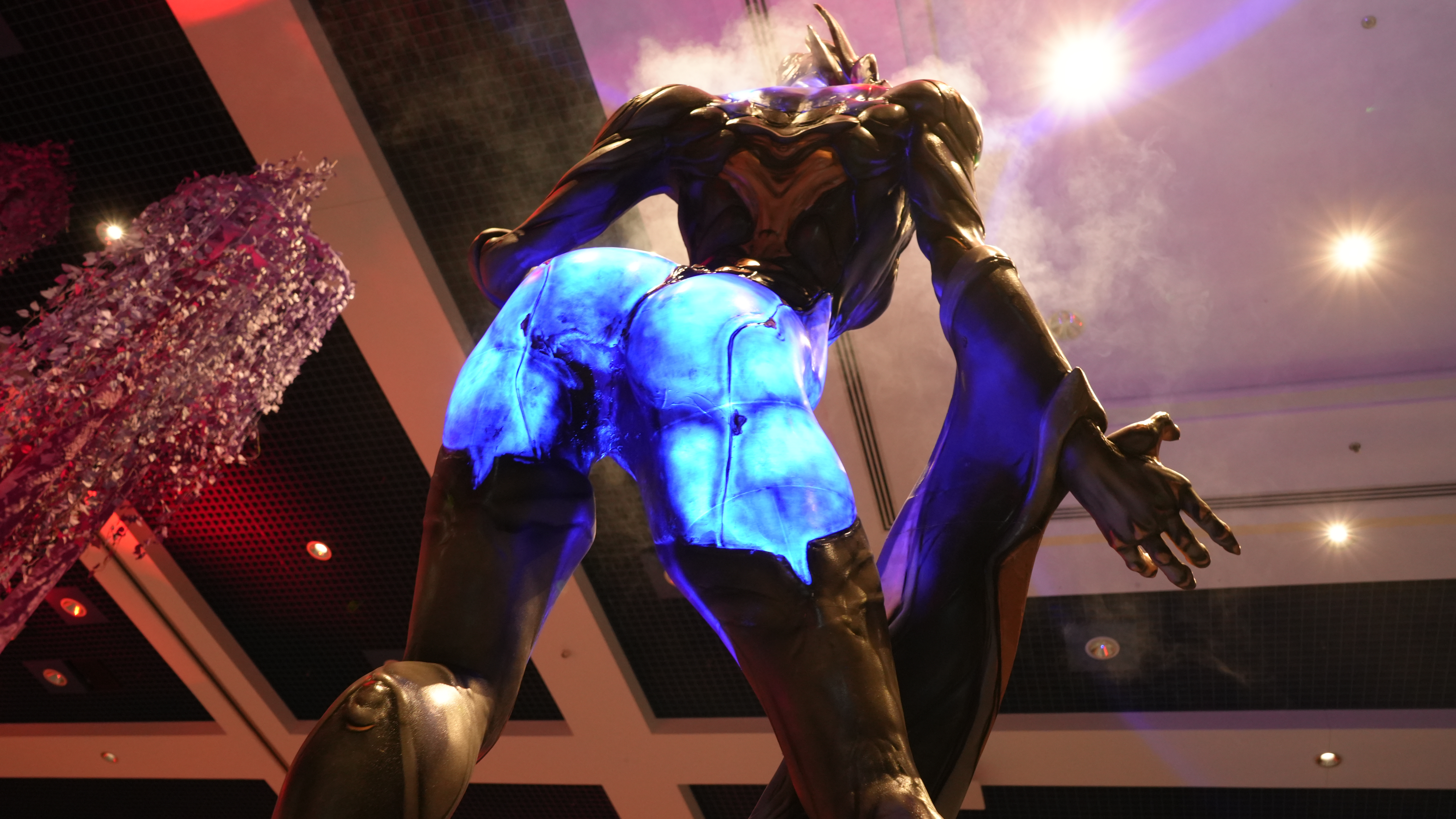 『Warframe』人気がヤバすぎ! カナダの超巨大イベント「TennoCon」に