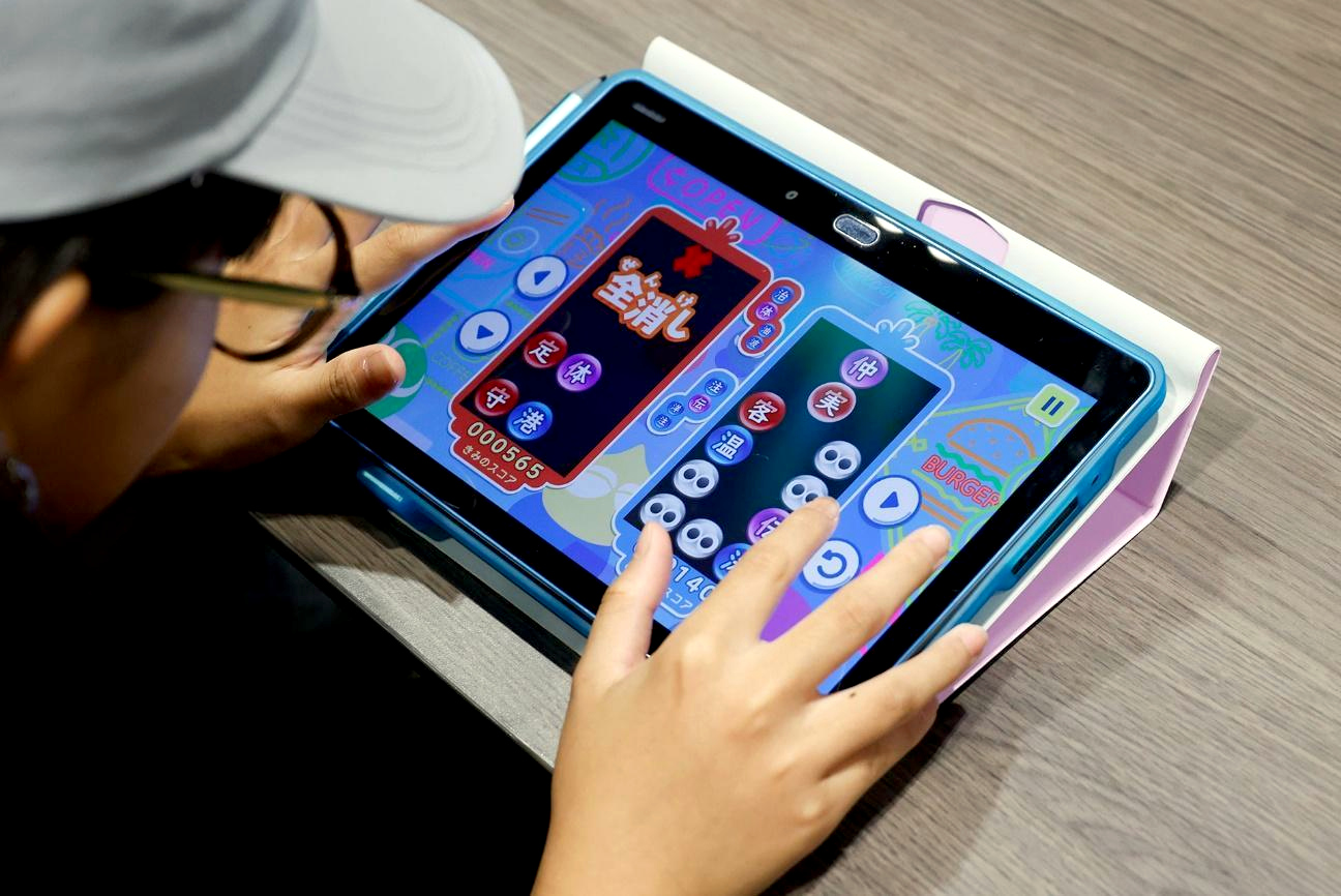 『ぷよぷよ』で漢字を覚える時代へ。進研ゼミ×セガ『タッチでぷよぷよ』体験会レポート_020