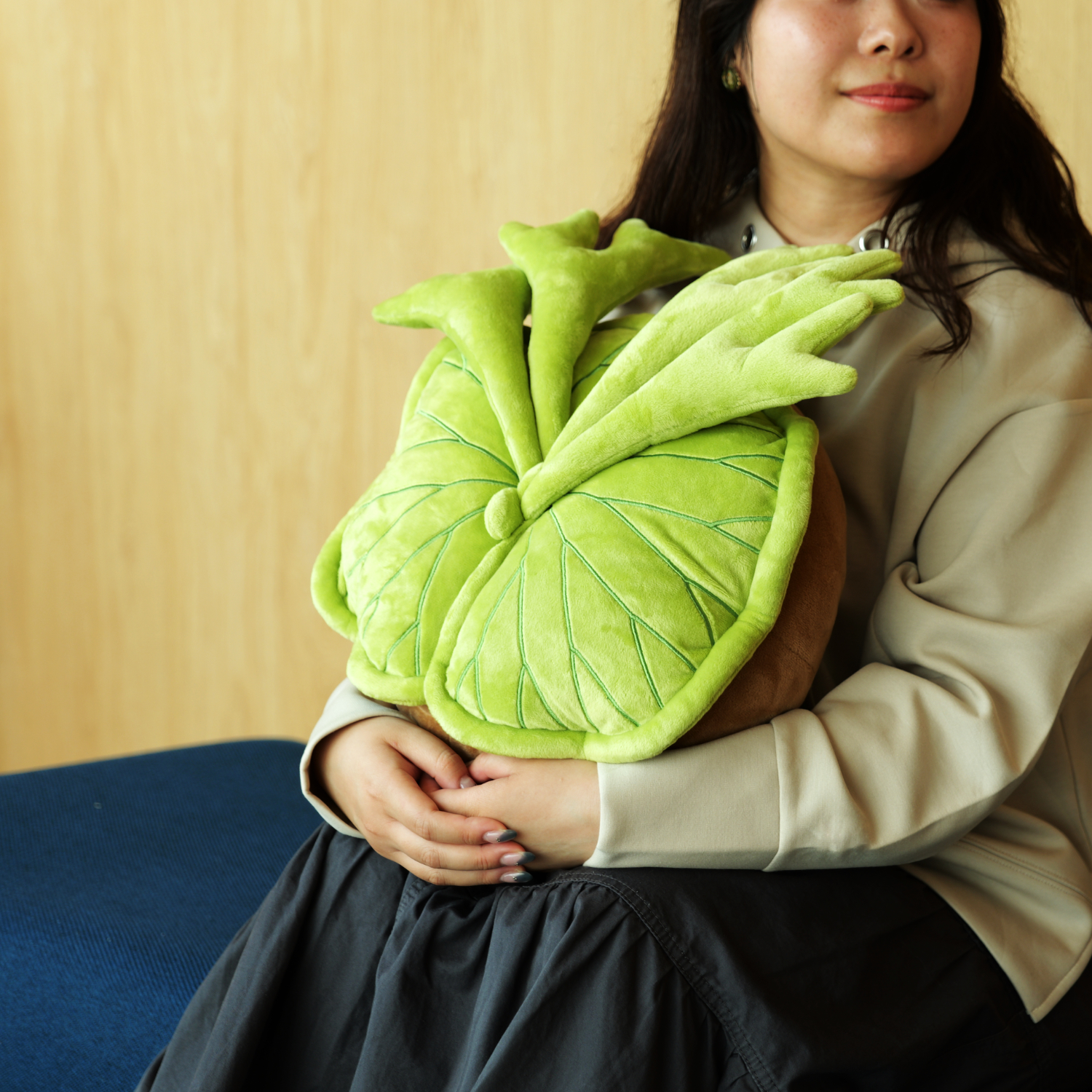 抱きしめられる「植物ぬいぐるみクッション」が7月より発売_002