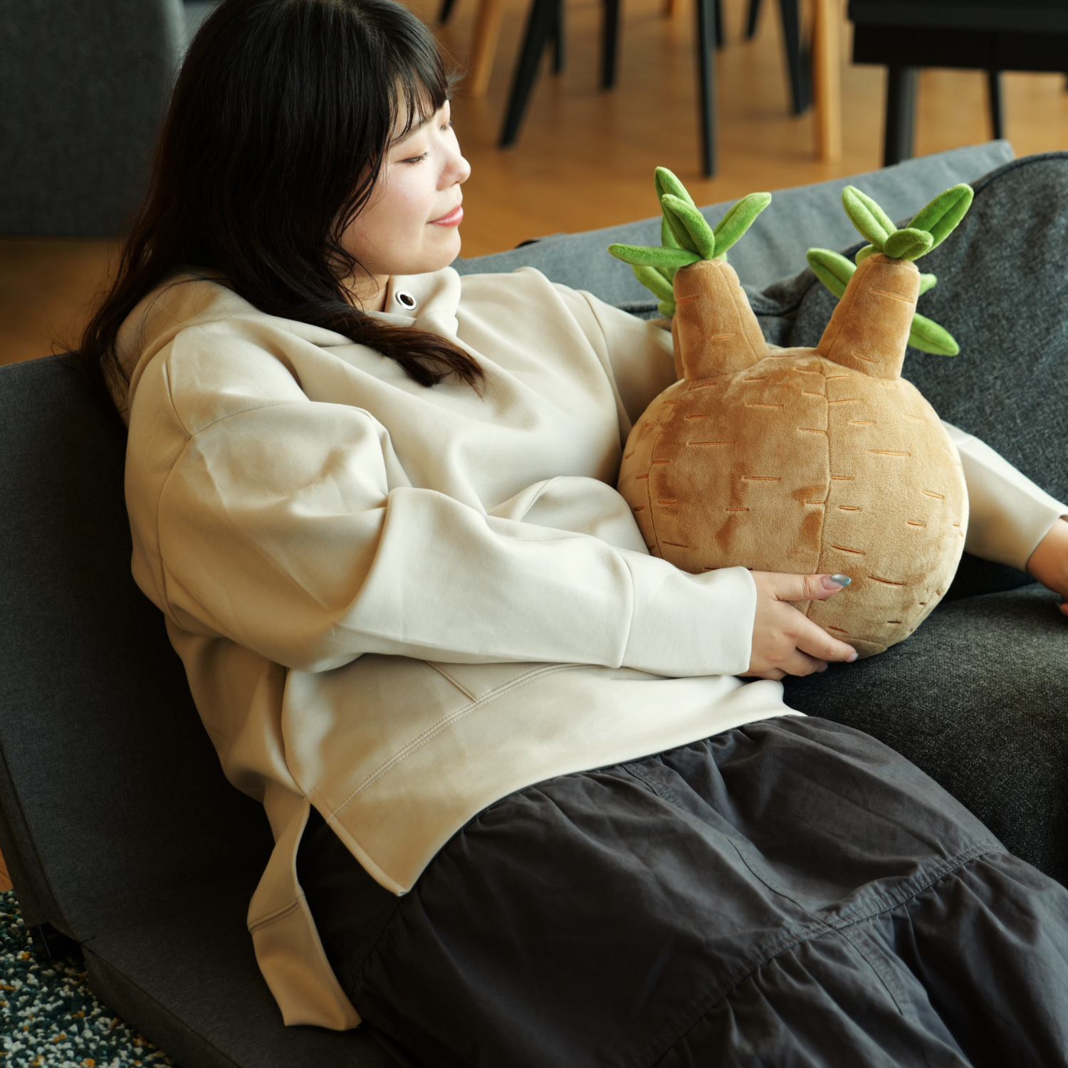 抱きしめられる「植物ぬいぐるみクッション」が7月より発売_003