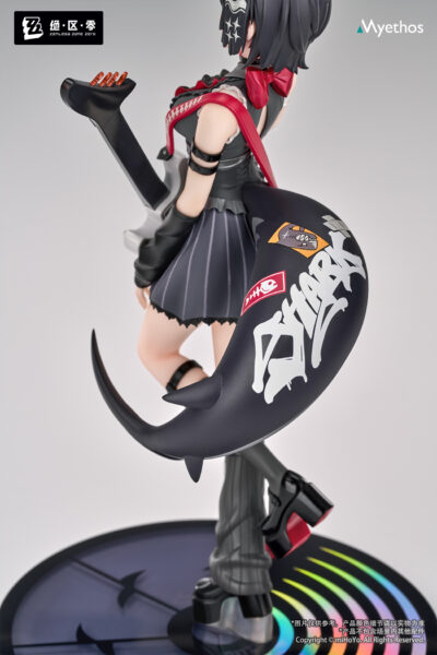 『ゼンレスゾーンゼロ』から「エレン・ジョー」の1/8スケールフィギュアが予約受付中。ベースを持ちステージに立つエレンをイメージ_009