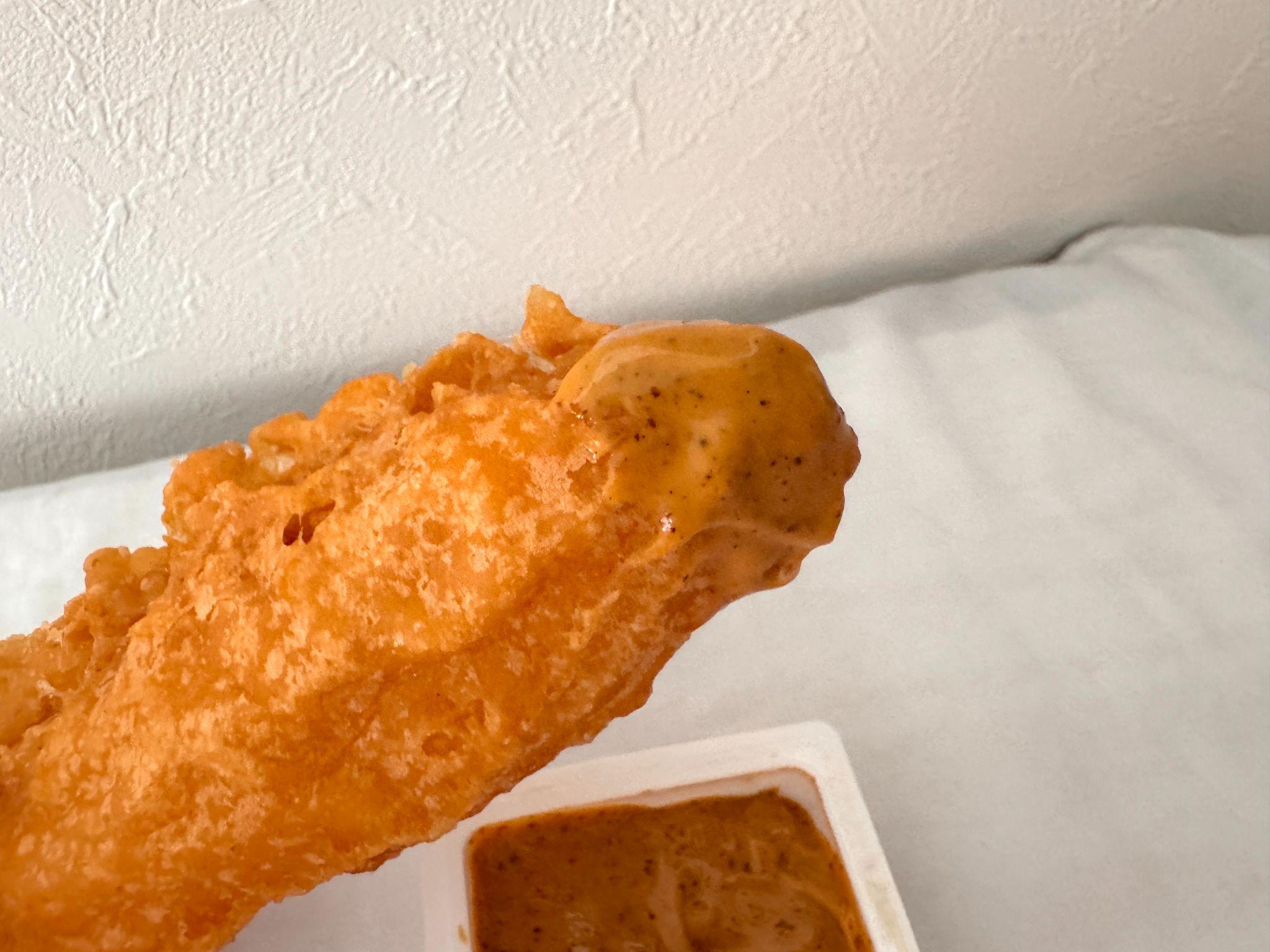 『ウマ娘』×KFCコラボ実食レポ:「ウマウマコブマヨディップソース」「にんじんオッチャホイフリフリスパイス」どっちも中毒性が高い_004