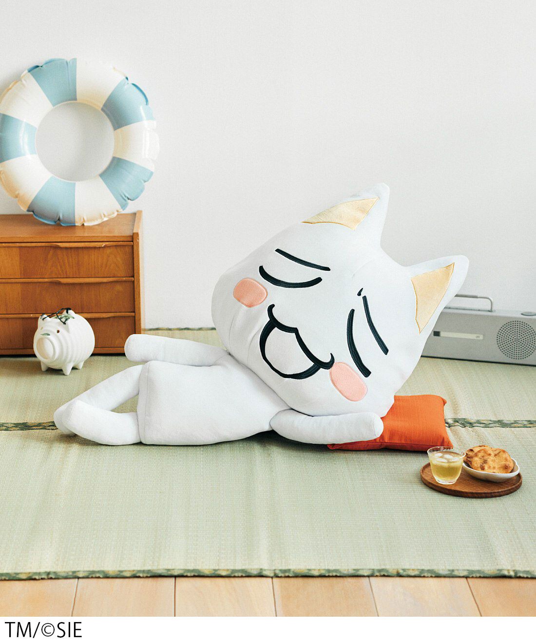 『どこでもいっしょ』と「猫部」のコラボアイテムに新作としてリュックとミニプレートが登場_030