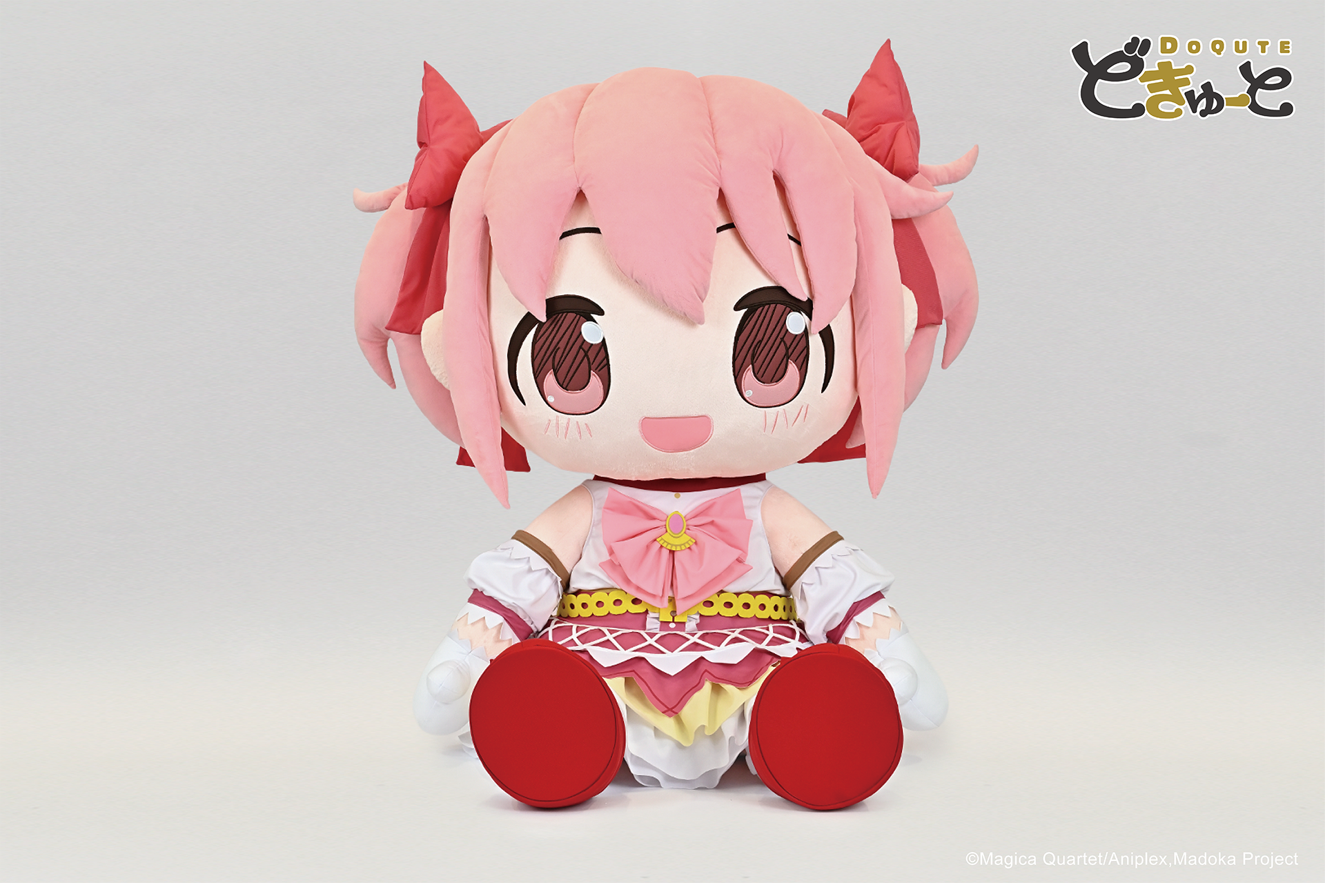 『まどマギ』まどかとほむらの「超特大ぬいぐるみ」が予約開始。高さ約100センチの圧倒的な存在感
_006