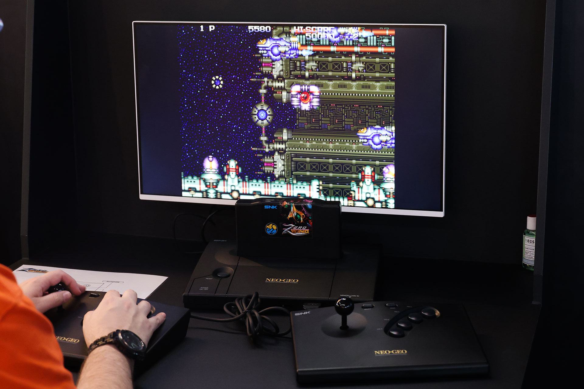『NEOGEO AES+』インタビュー:過去作の互換性100%+『ゼロウィング』など新規タイトルも追加_020