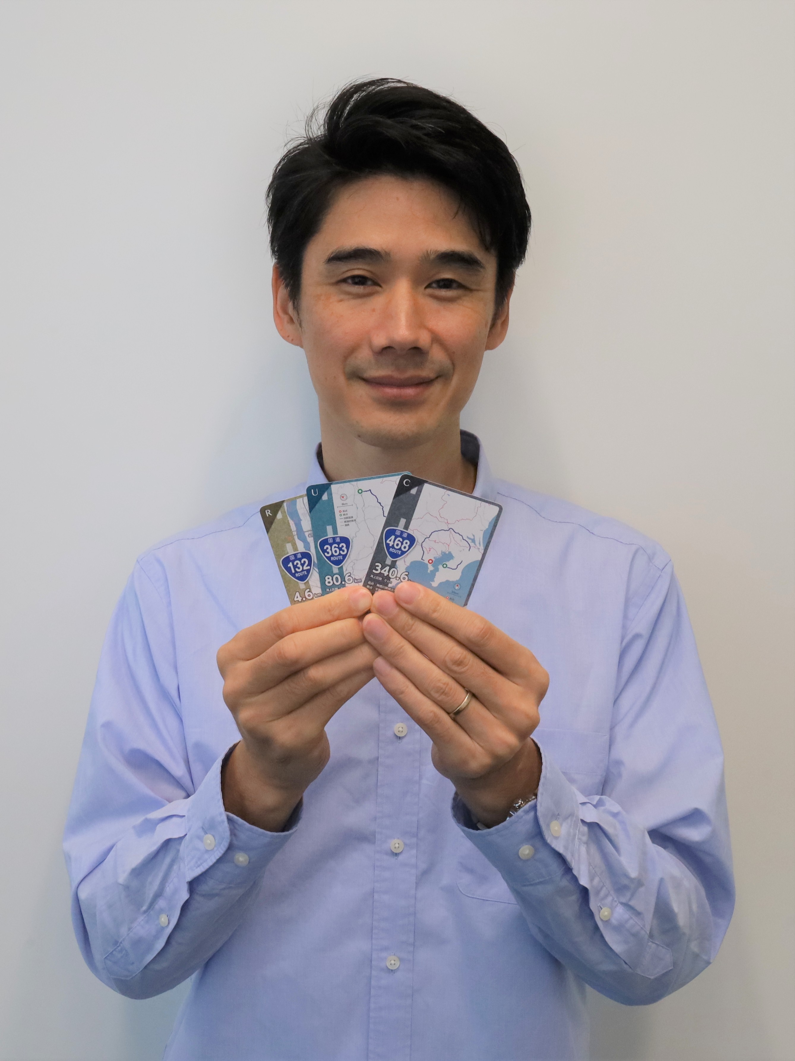“一般国道”をテーマにしたトレーディングカードが9月11日より発売_011