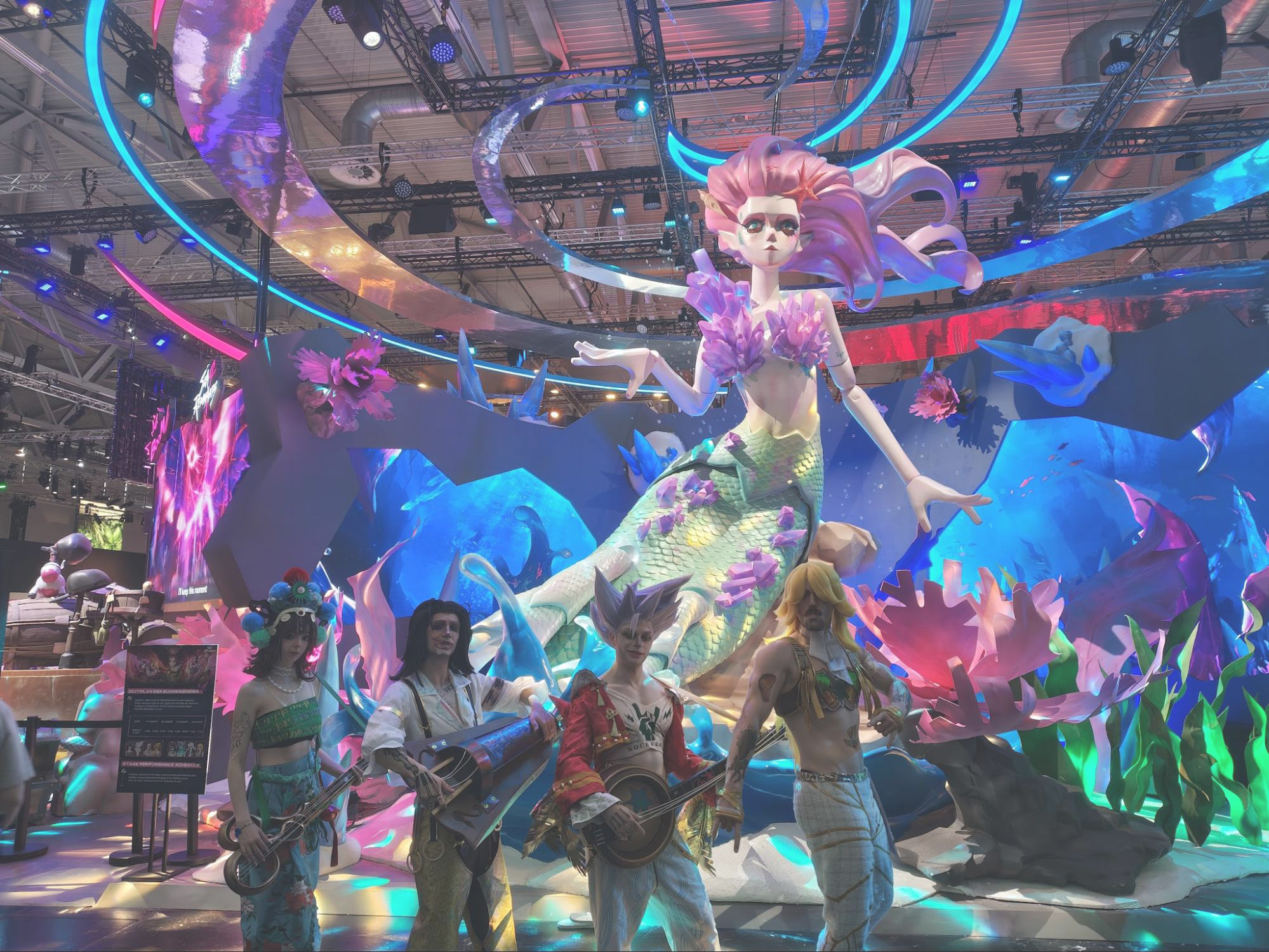 gamescom 2026会場レポート。メタルギアにレースカーにトラクターまで登場。気合い入りまくりですごかった_029