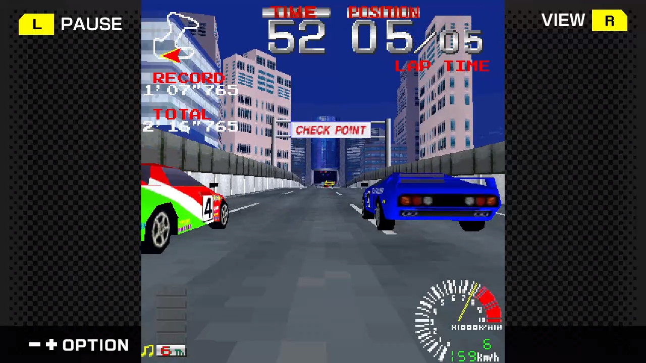 フィーチャーフォン版『リッジレーサー』復刻。2003年に配信された3Dレースゲーム
_007