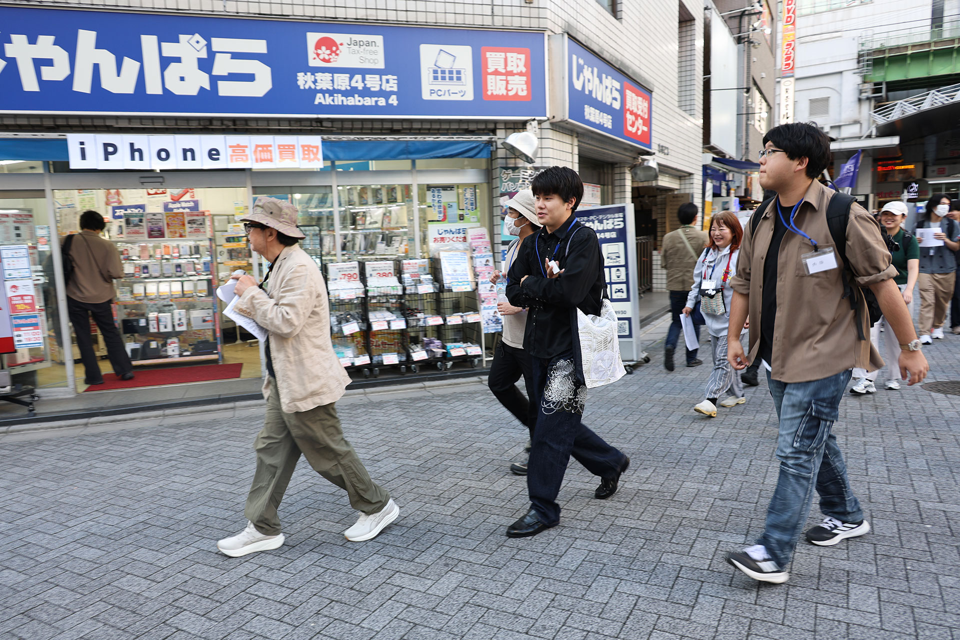 「アキバ」を巡って街の歴史を辿る、