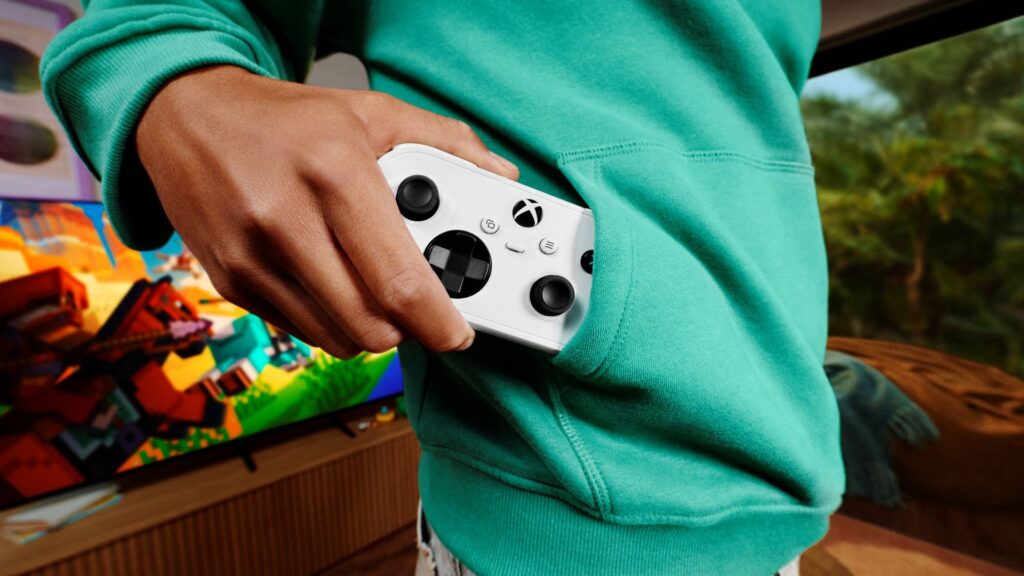 「XBOX Nano コントローラー」が発表。ポケットに入るサイズ、軽くてコンパクト。11月4日発売、価格は8000円_001