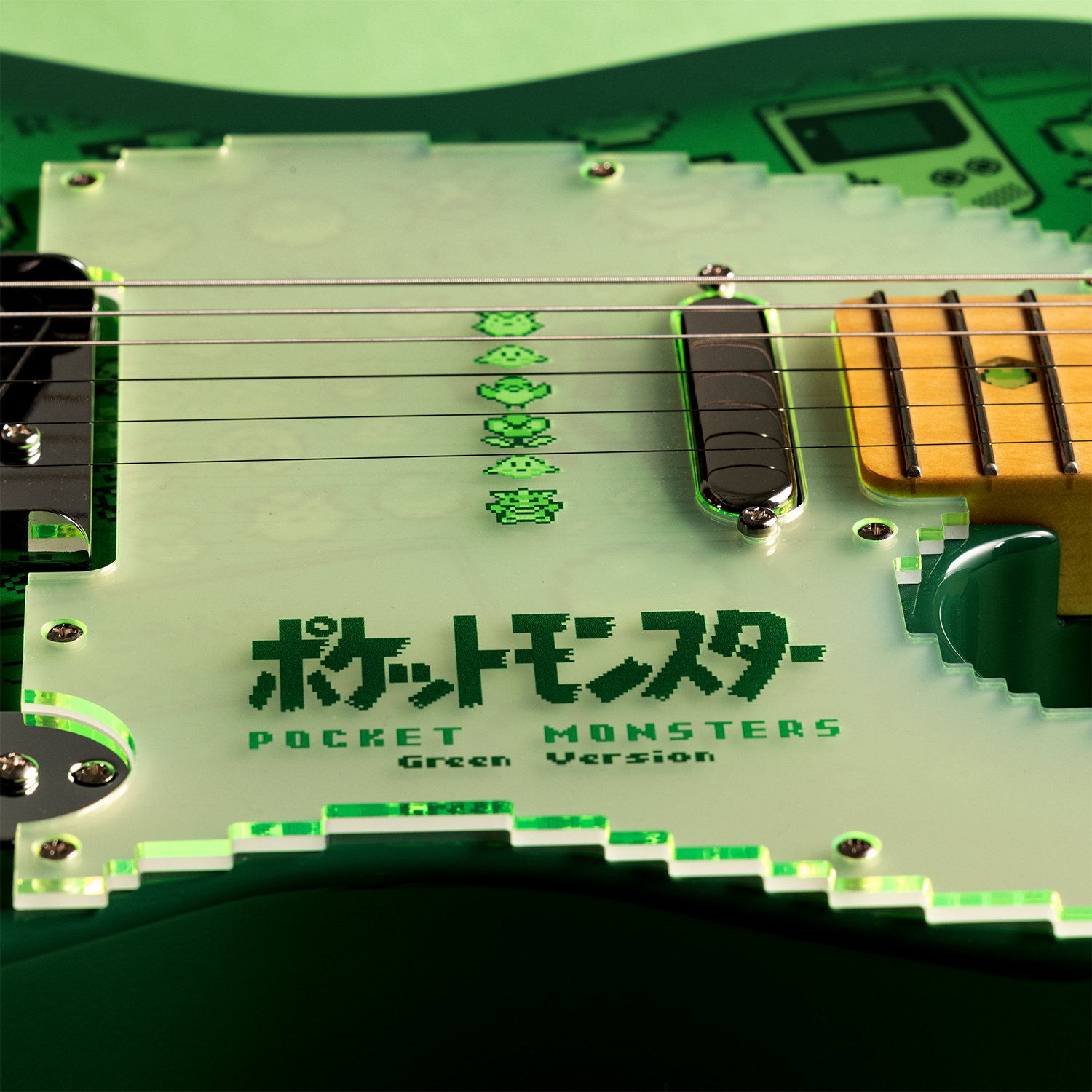 Fenderとコラボした『ポケットモンスター 赤・緑』デザインのギターが、ポケモンセンターオンラインに登場_005